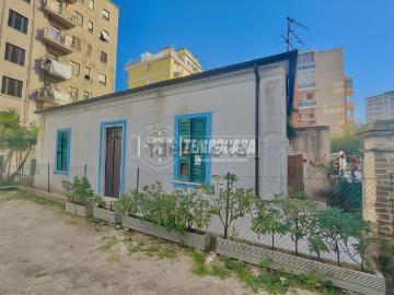 Appartamento in vendita di 150 m² in Via Don Bosco