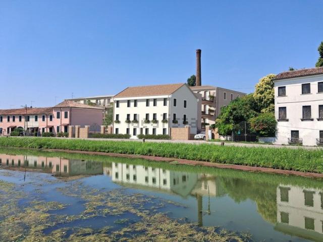 Appartamento in vendita di 150 m² in Via Don Giovanni Minzoni
