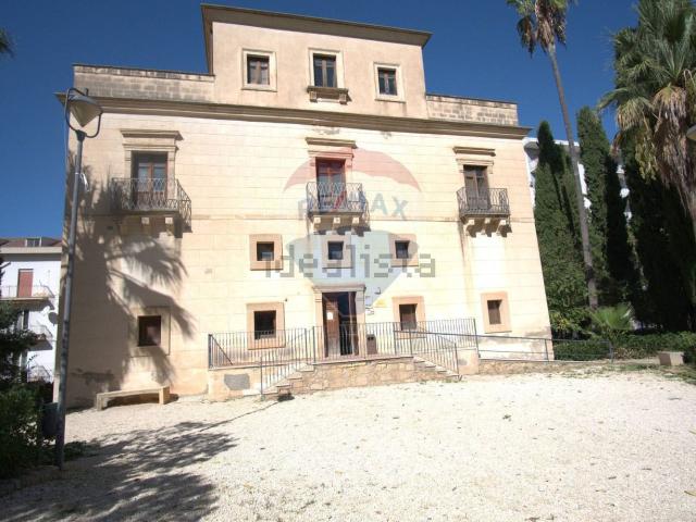 Appartamento in vendita di 150 m² in Via Dalmazia, 143