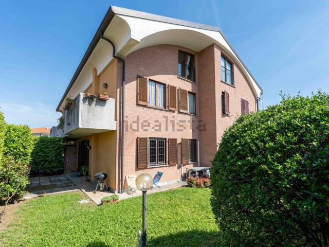 Appartamento in vendita di 150 m² in Via Dante Alighieri