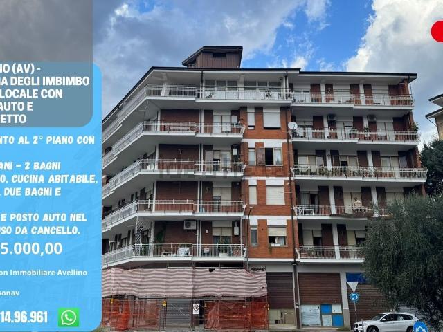 Appartamento in vendita di 150 m² in Via degli Imbimbo, 112