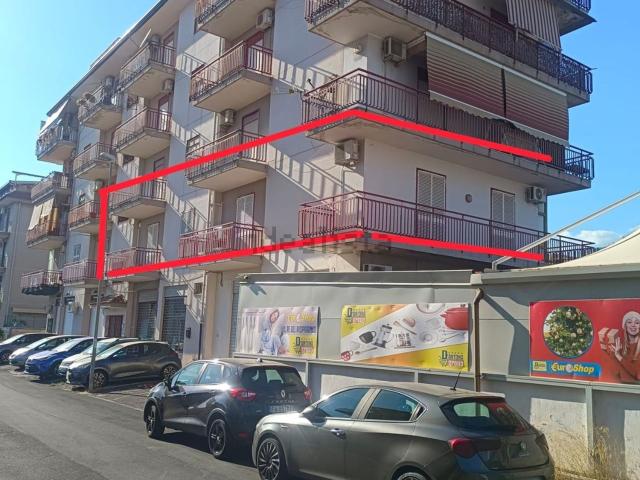 Appartamento in vendita di 150 m² in Via dei Giacinti, 12