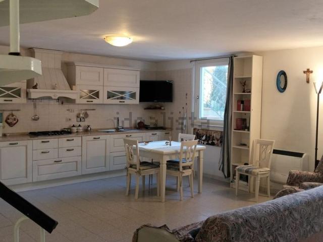 Appartamento in vendita di 150 m² in Via del Molino