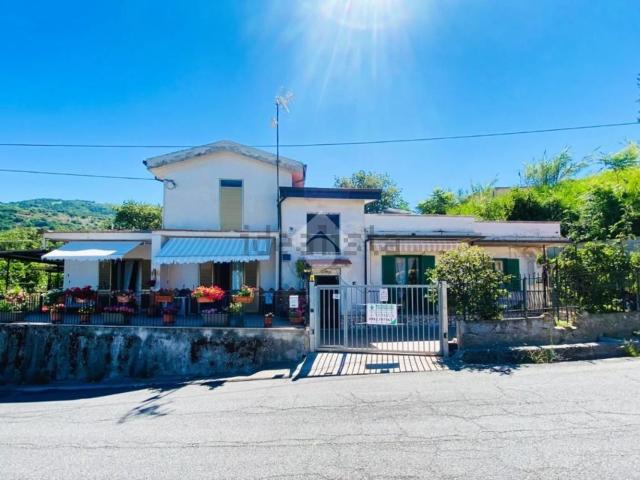 Appartamento in vendita di 150 m² in Via del Carmelo