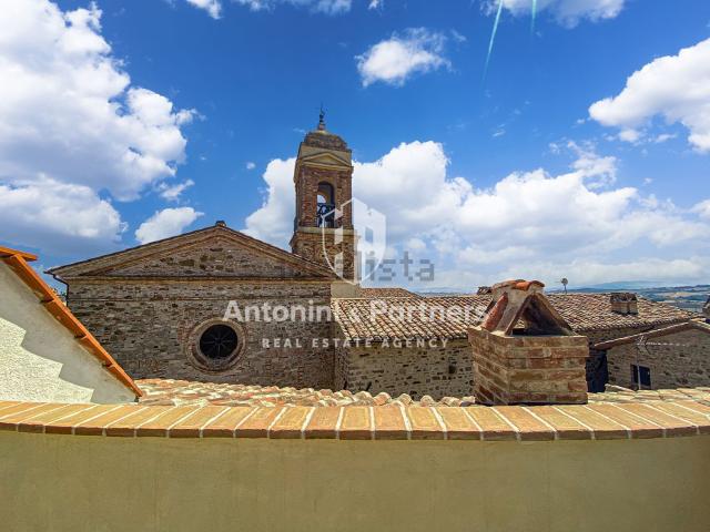 Appartamento in vendita di 150 m² in Via del Tempio