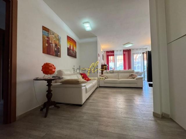 Appartamento in vendita di 150 m² in Via del Vigna, 57121