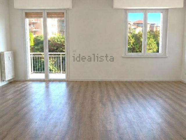 Appartamento in vendita di 150 m² in Via delle Argonne