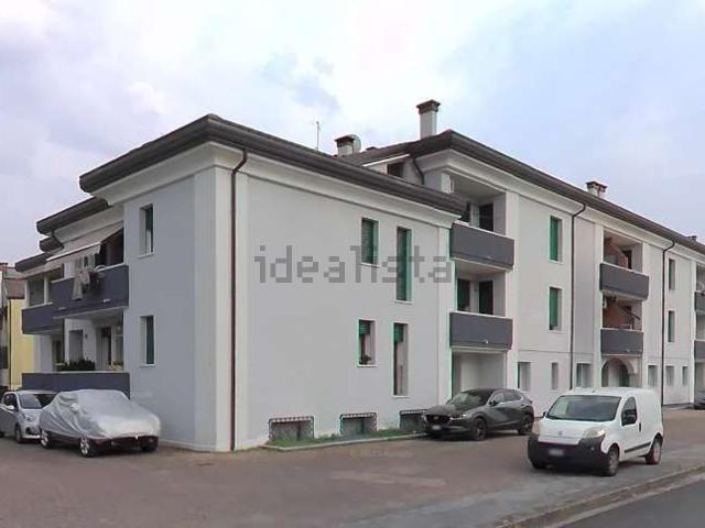 Appartamento in vendita di 150 m² in Via delle Orchidee, 19