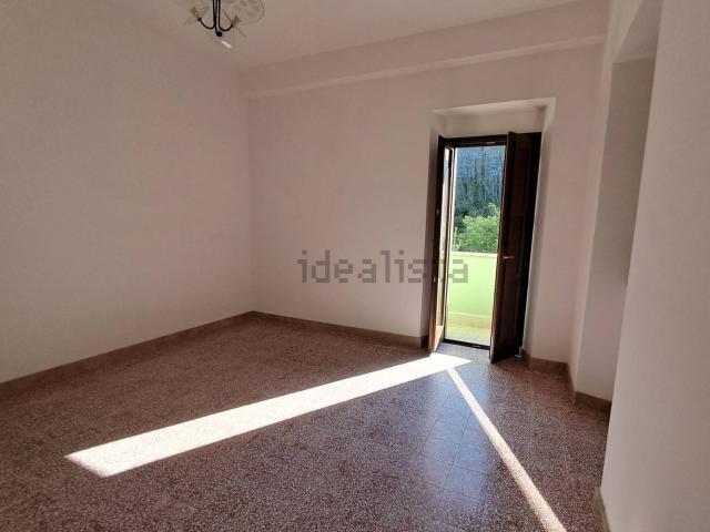 Appartamento in vendita di 150 m² in Via delle Terme