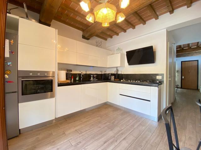 Appartamento in vendita di 150 m² in Via di Calosina