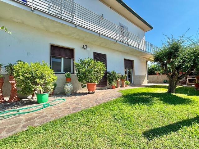 Appartamento in vendita di 150 m² in Via di Chiasso Roggi
