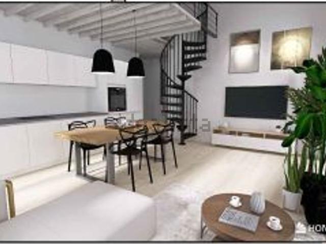 Appartamento in vendita di 150 m² in Via di Tramontana