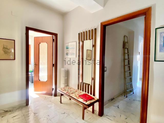 Appartamento in vendita di 150 m² in Via Emanuele Paparo, 4