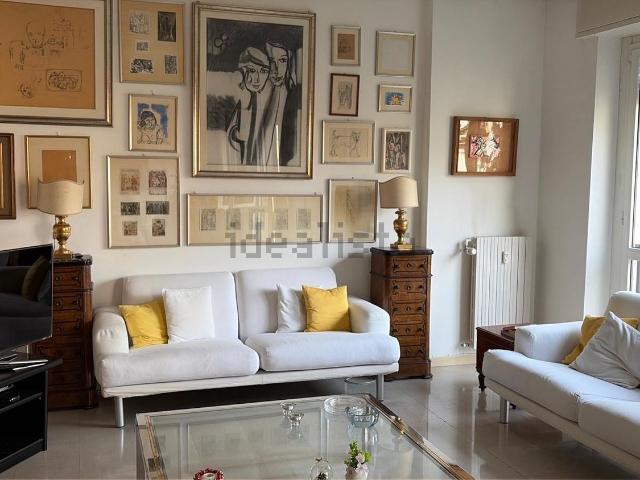 Appartamento in vendita di 150 m² in Via Emilio de Marchi, 8