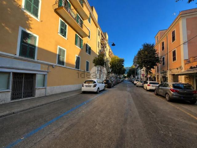Appartamento in vendita di 150 m² in Via Empolitana, 9