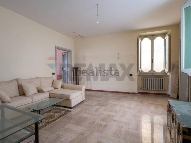Appartamento in vendita di 150 m² in Via Enrico Cialdini, 81