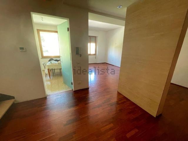 Appartamento in vendita di 150 m² in Via Fabio Fabiani