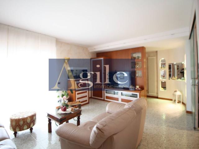 Appartamento in vendita di 150 m² in Via Fanfulla Da Lodi