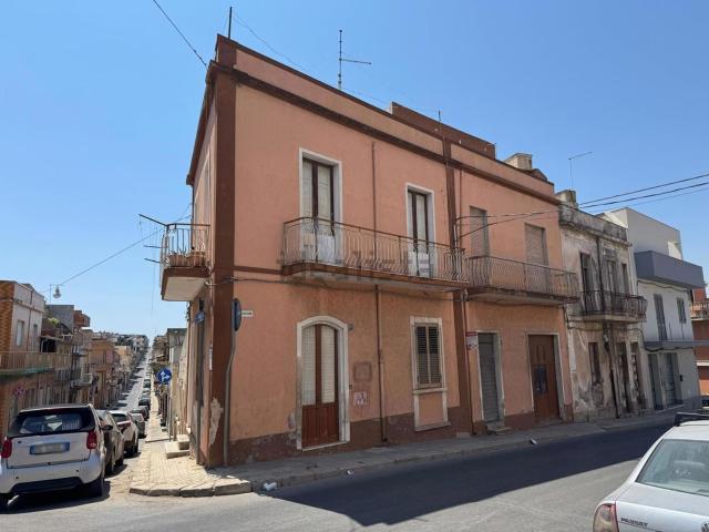 Appartamento in vendita di 150 m² in Via Indipendenza, 46