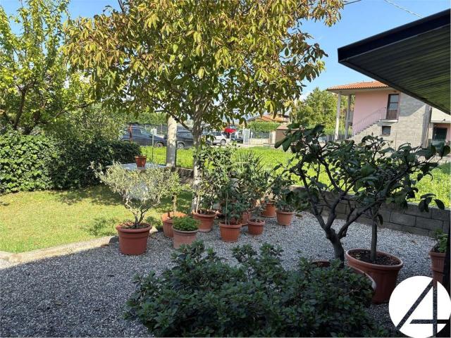 Appartamento in vendita di 150 m² in Via IV Novembre, 411