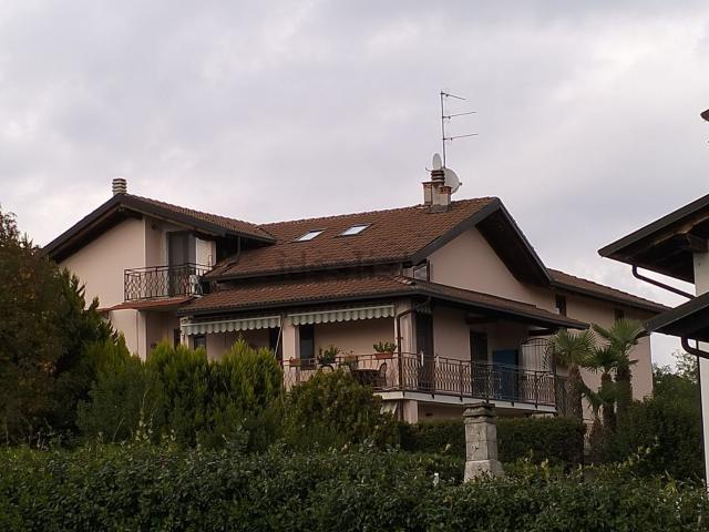 Appartamento in vendita di 150 m² in Via IV Novembre, 67