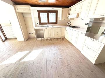 Appartamento in vendita di 150 m² in Via Jacopo Bettazzi, 49