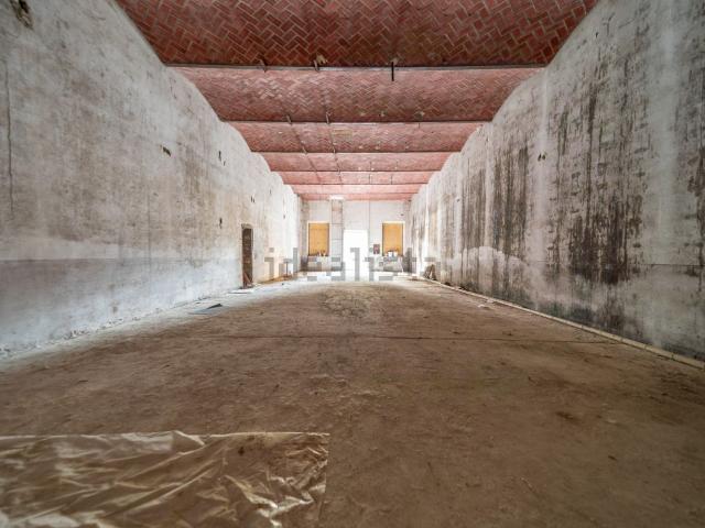 Appartamento in vendita di 155 m² in Via Oreste Grassi, 35
