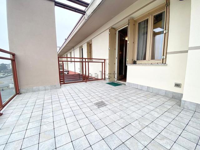 Appartamento in vendita di 150 m² in Via L. Gorgni
