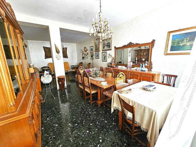 Appartamento in vendita di 150 m² in Via Leonardo Da Vinci