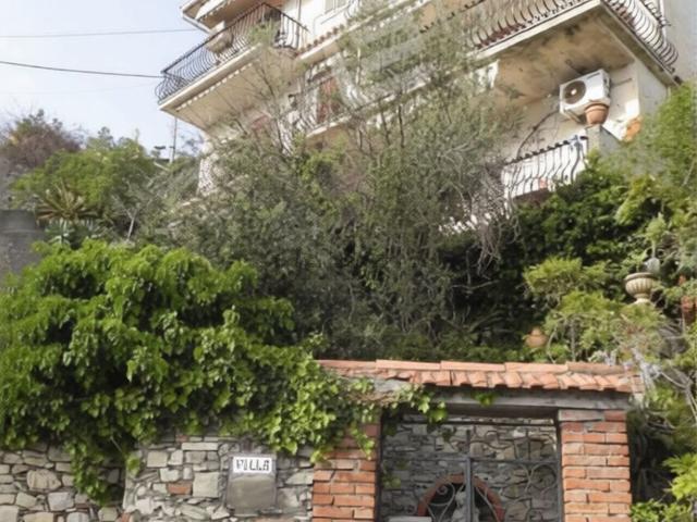 Appartamento in vendita di 150 m² in Via Leonardo Da Vinci, 97