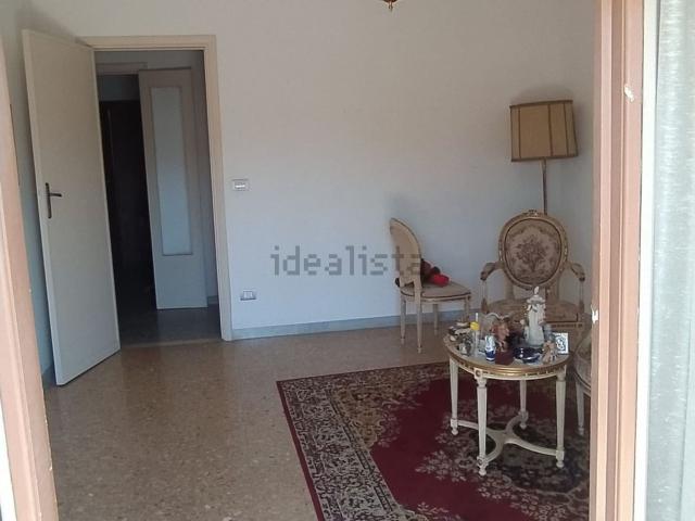 Appartamento in vendita di 150 m² in Via Liguria, 40
