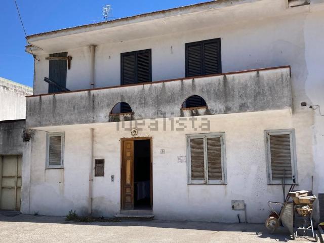 Appartamento in vendita di 150 m² in Via Montagnola