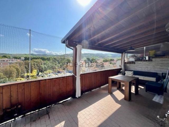 Appartamento in vendita di 150 m² in Via Mazzini, 42