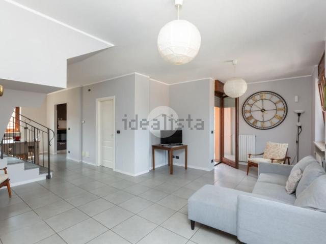 Appartamento in vendita di 150 m² in Via Macedonia, 8