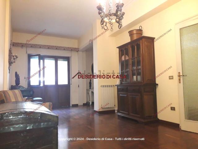 Appartamento in vendita di 150 m² in Via Maggiore Pietro Toselli, 12