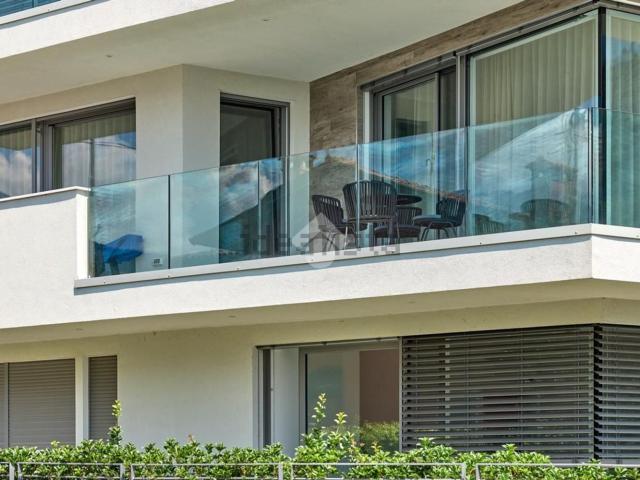 Appartamento in vendita di 150 m² in Via Navene Vecchia, 104