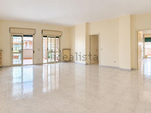 Appartamento in vendita di 150 m² in Via Nazionale, 26