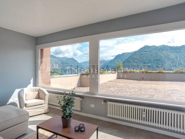 Appartamento in vendita di 150 m² in Via Nino Bixio, 27