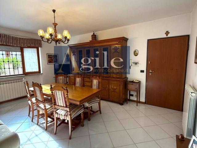 Appartamento in vendita di 150 m² in Via Salaria