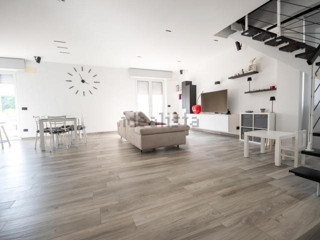 Appartamento in vendita di 150 m² in Via Sant&apos Antonio da Padova