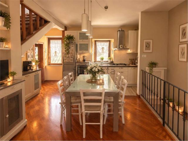 Appartamento in vendita di 150 m² in Via Santo Stefano
