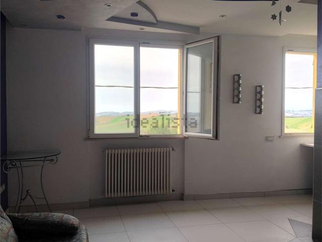 Appartamento in vendita di 150 m² in Via Santa Maria del Monte
