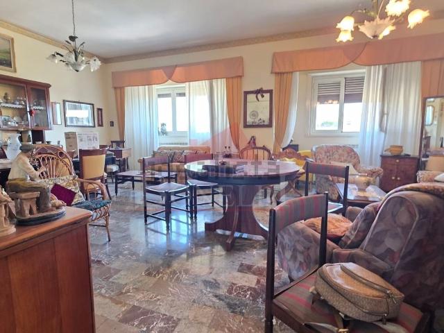 Appartamento in vendita di 150 m² in Via Sardegna