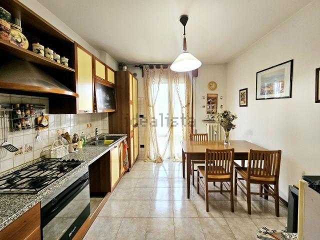 Appartamento in vendita di 150 m² in Via Schiavin