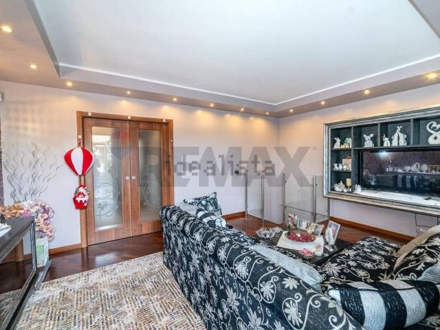 Appartamento in vendita di 150 m² in Via Siracusa, 4