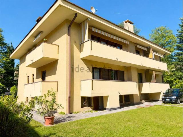 Appartamento in vendita di 150 m² in Via Pantè