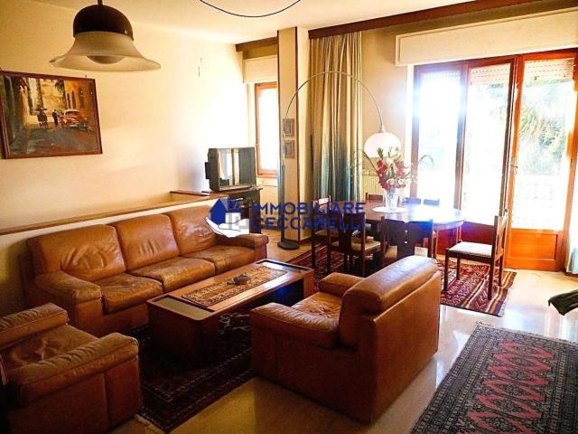 Appartamento in vendita di 150 m² in Via Parma