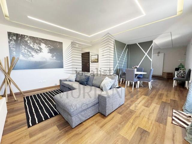 Appartamento in vendita di 150 m² in Via per Adelfia, 7