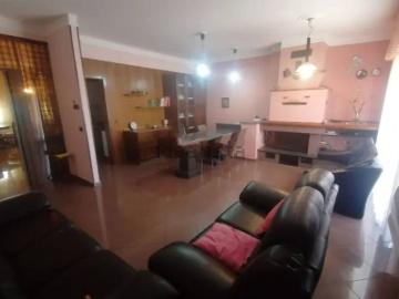 Appartamento in vendita di 150 m² in Via Pianette