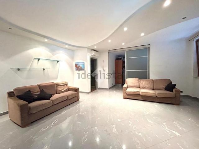 Appartamento in vendita di 150 m² in Via Pietro Mascagni, 27